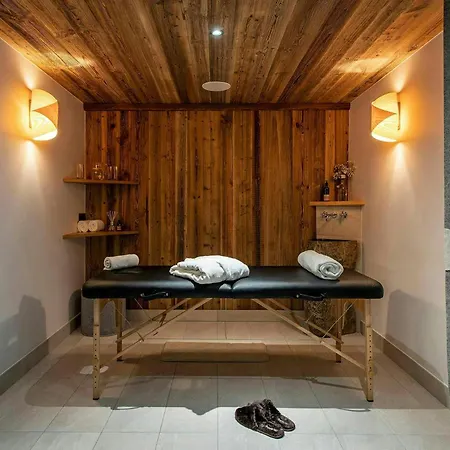 Chalet Chalet Is Situated In The Heart Of Ski